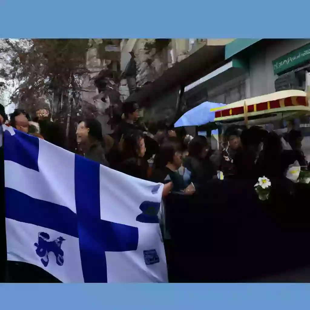 Европейские королевские фамилии, прибывшие в Афины, прощаются с последним королем Греции.