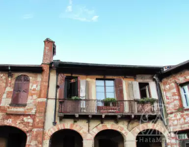 "Real estate and cozy living: affordable cities in Occitania"