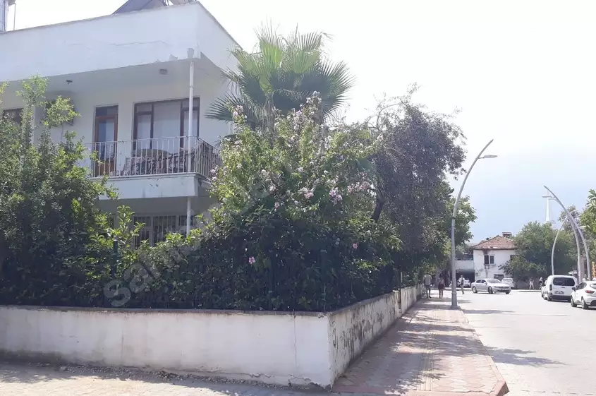 Apartments in the center of Kemer (2+1). Overview of possibilities.