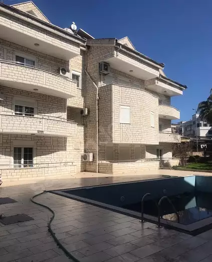 Apartments in the center of Kemer (2+1). Overview of possibilities.