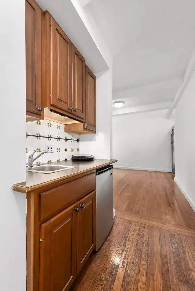 A small and stylish studio in New York City!