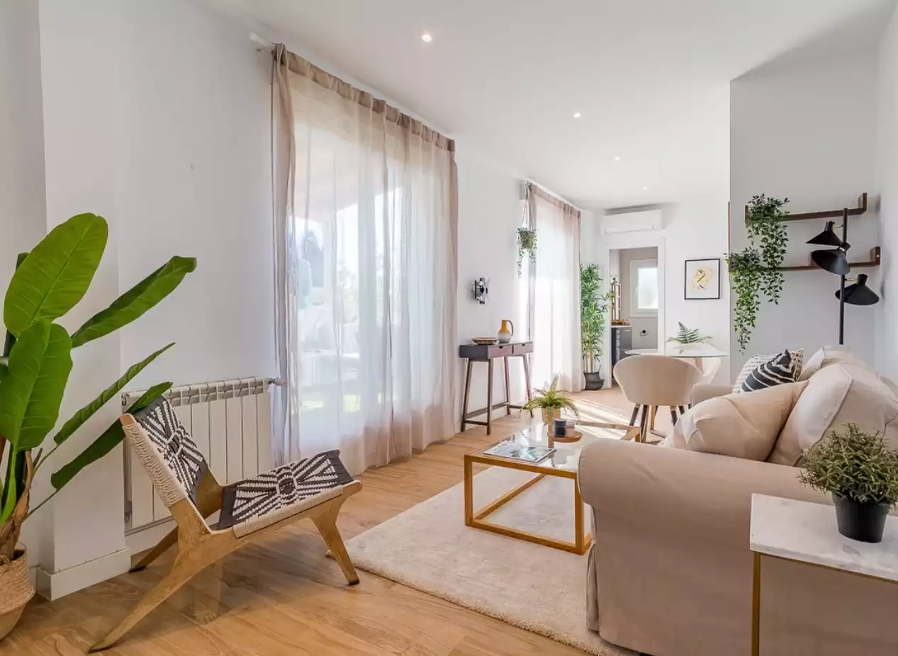 Luxury penthouse in the residential area of Arguelles, Madrid