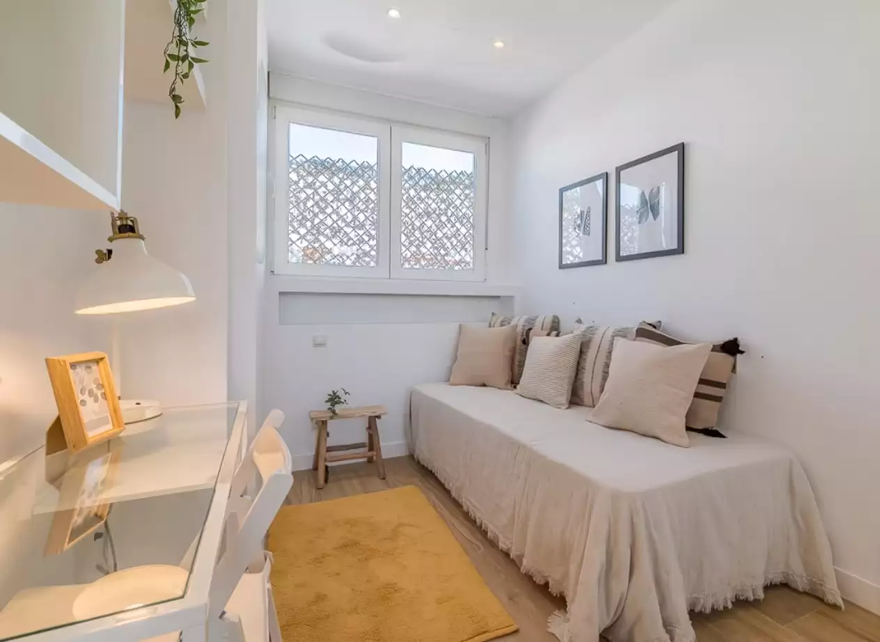 Luxury penthouse in the residential area of Arguelles, Madrid