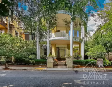 Savannah home sold for nearly $6.2 million, a record for the city's historic district