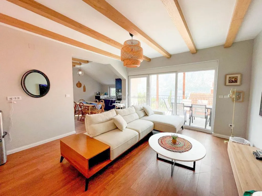 Flat 97m² in Montenegro, Kotor. Priced at 235000€ rent photo-7