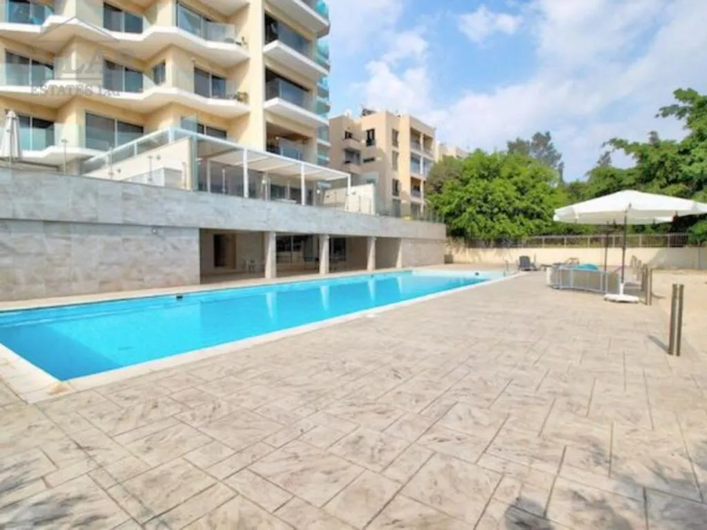 Flat 207m² in Cyprus, Limassol. Priced at 2150000€ rent photo-15