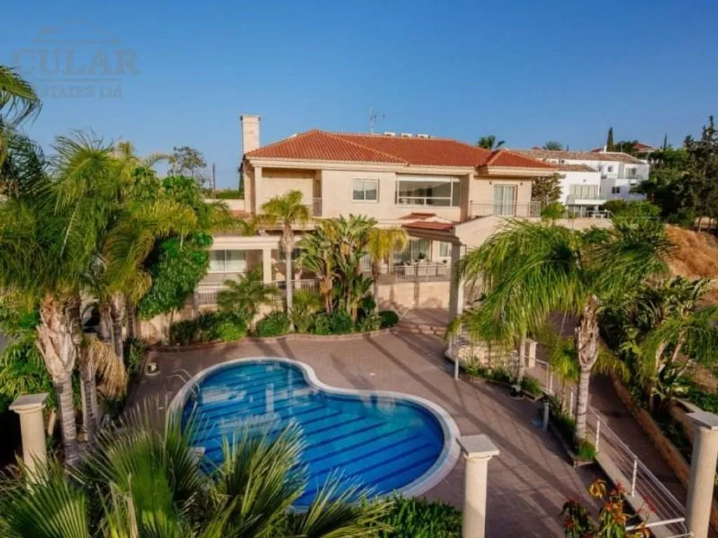 Villa 450m² in Cyprus, Limassol. Priced at 2000000€ rent photo-15
