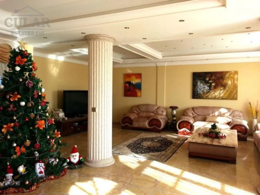 Villa 450m² in Cyprus, Limassol. Priced at 2000000€ rent photo-19