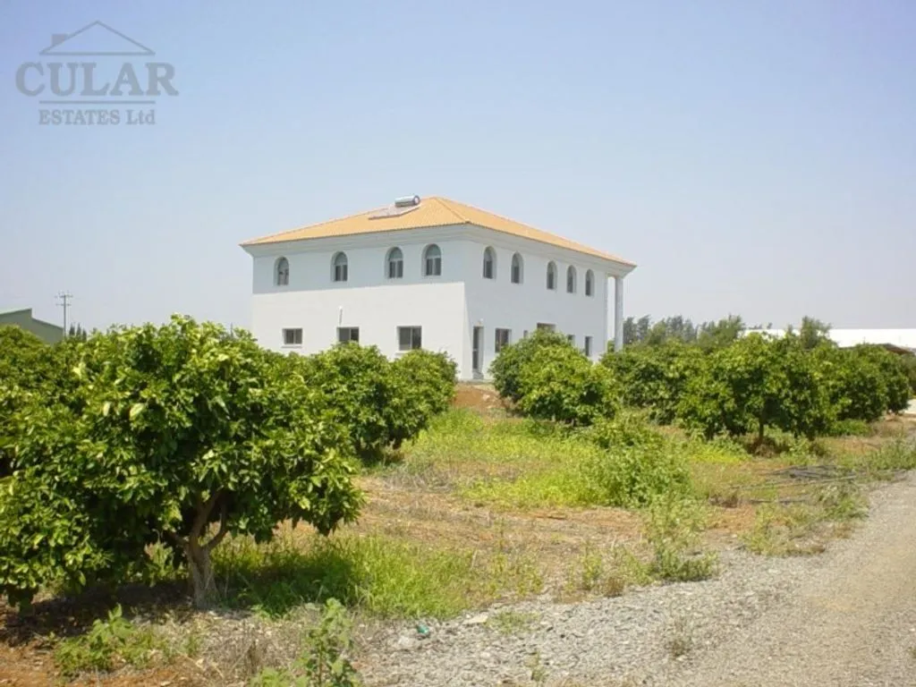 Villa 450m² in Cyprus, Limassol. Priced at 2000000€ rent photo-26