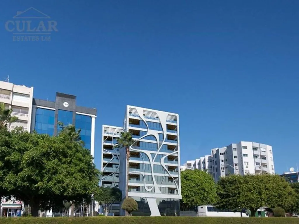 Flat 371m² in Cyprus, Limassol. Priced at 5300000€ rent photo-4