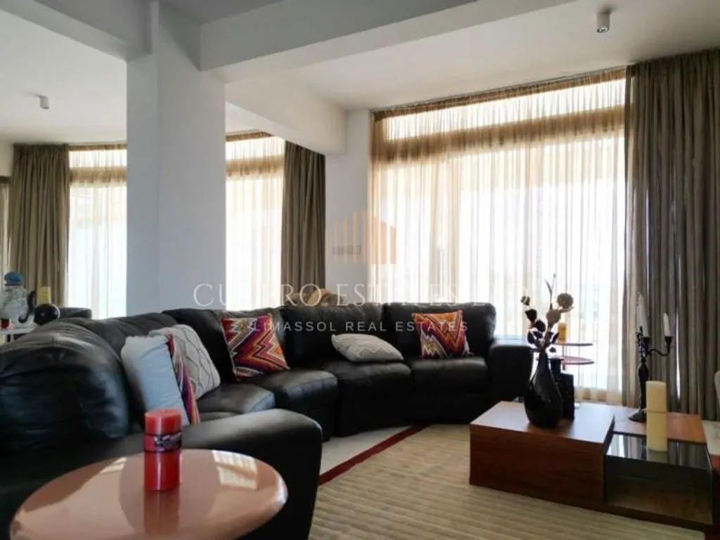 Flat 552m² in Cyprus, Limassol. Priced at 1300000€ rent photo-4