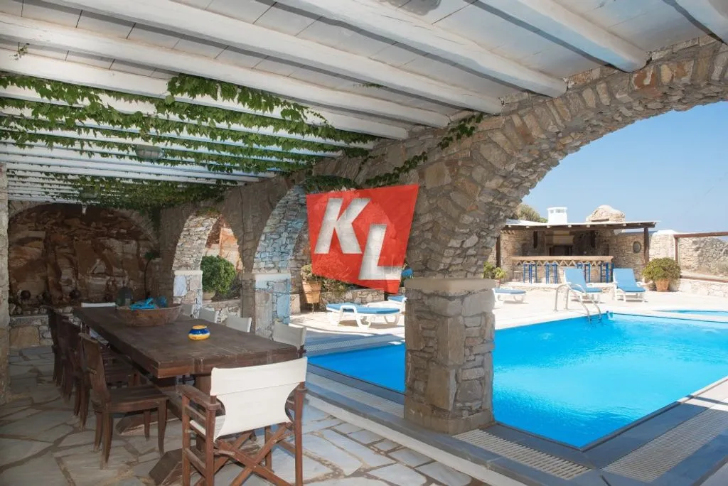 House 506m² in Greece, Mykonos. Priced at 2100000€ rent photo-3