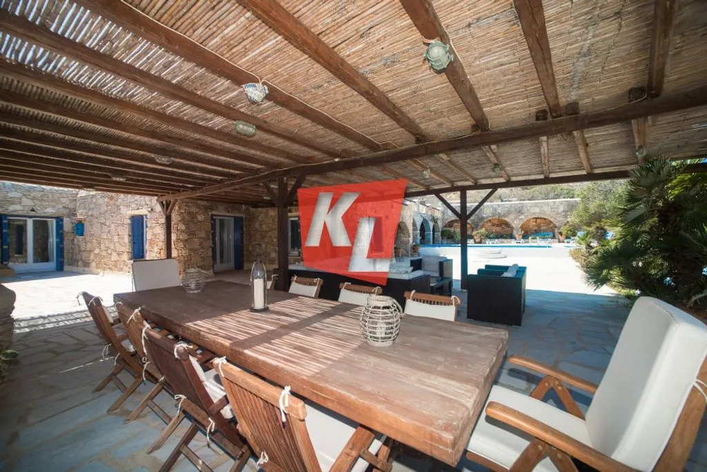 House 506m² in Greece, Mykonos. Priced at 2100000€ rent photo-4