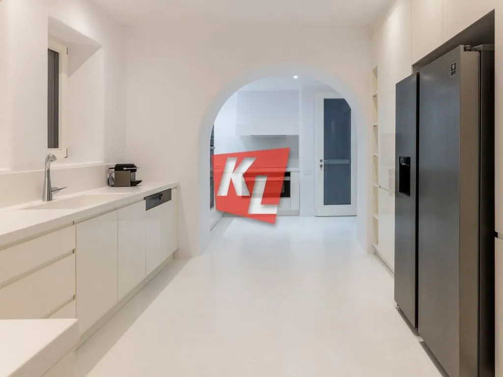 House 725m² in Greece, Mykonos. Priced at 7500000€ rent photo-3