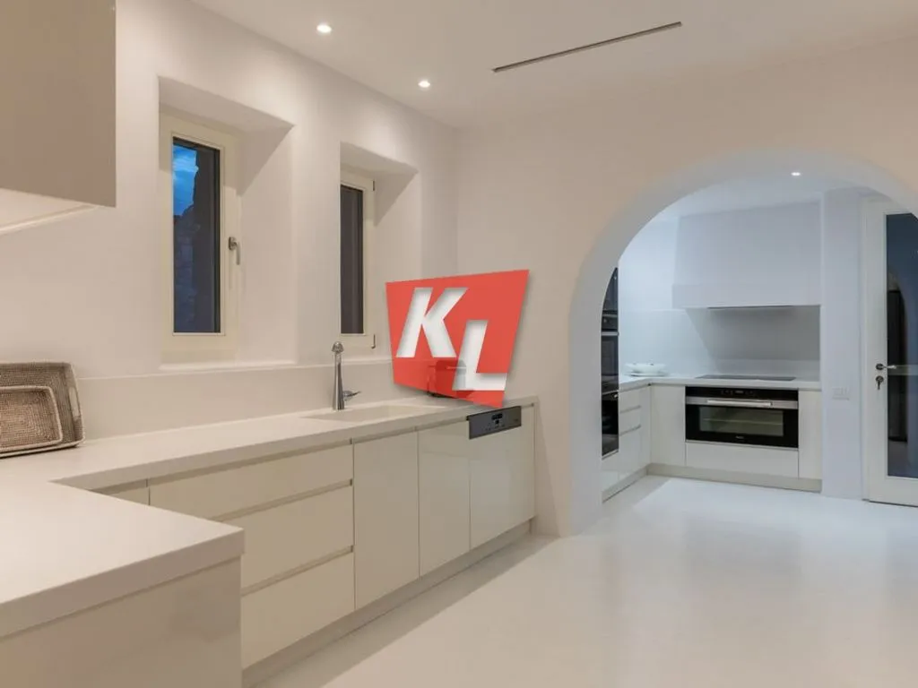 House 725m² in Greece, Mykonos. Priced at 7500000€ rent photo-5
