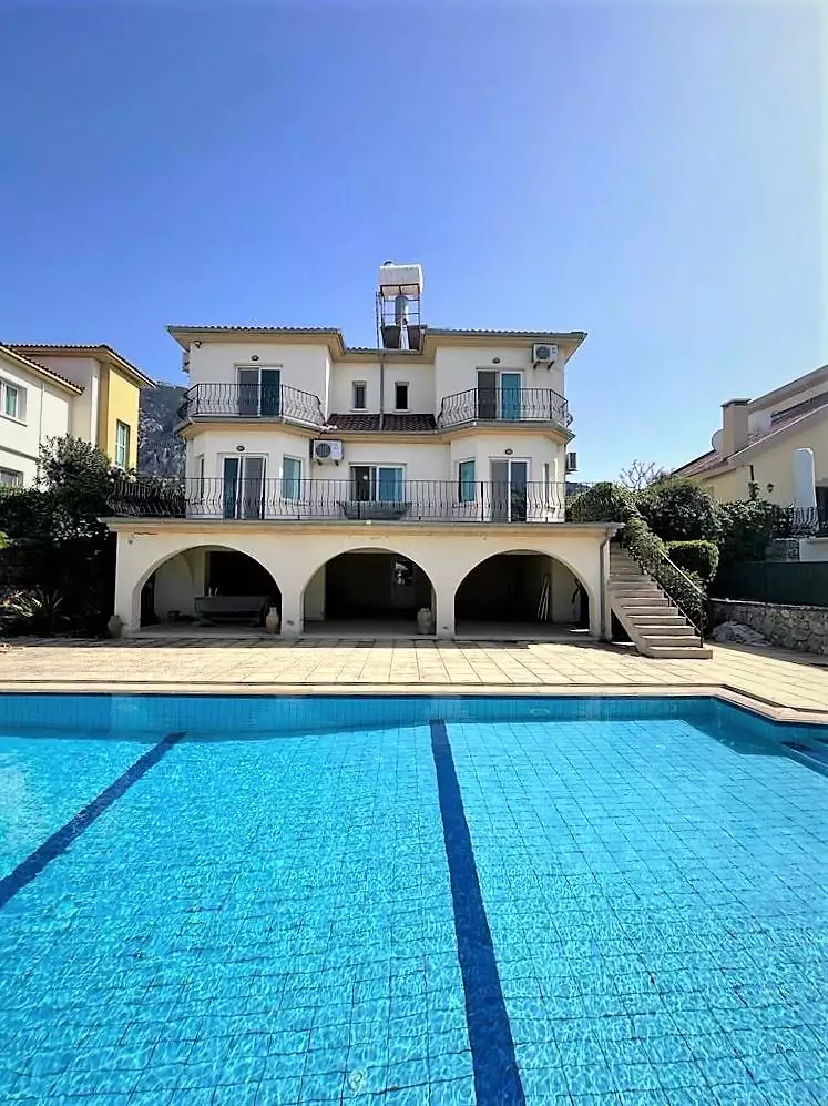Villa 199m² in Cyprus, Karshiyaka. Priced at 689950£ rent photo-29