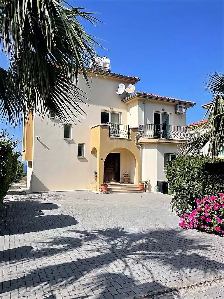 Villa 199m² in Cyprus, Karshiyaka. Priced at 689950£ rent photo-33