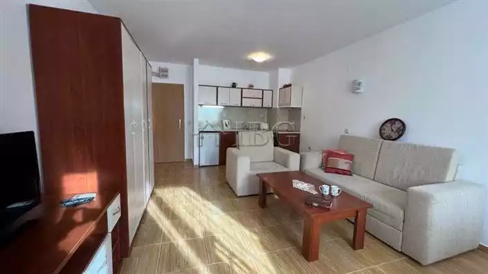 Flat 50m² in Bulgaria, Burgas. Priced at 67500€ rent photo-3