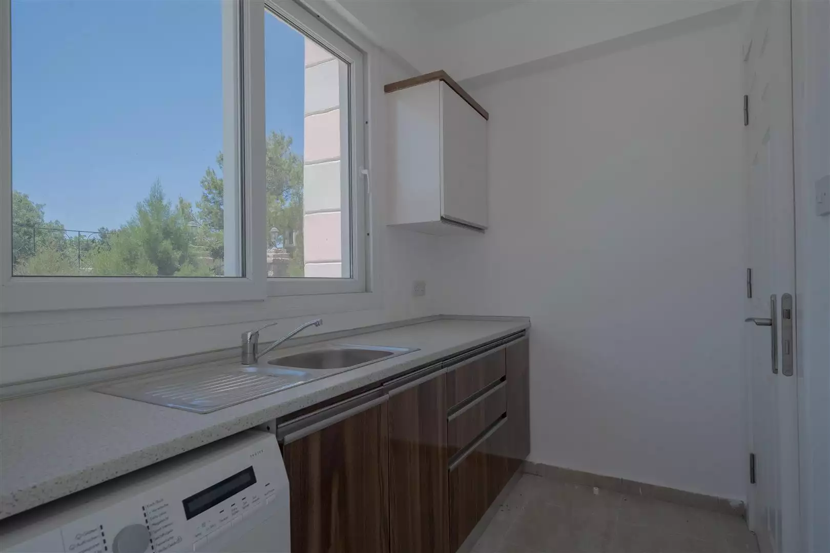 Villa 118m² in Cyprus, Karshiyaka. Priced at 260000£ rent photo-13
