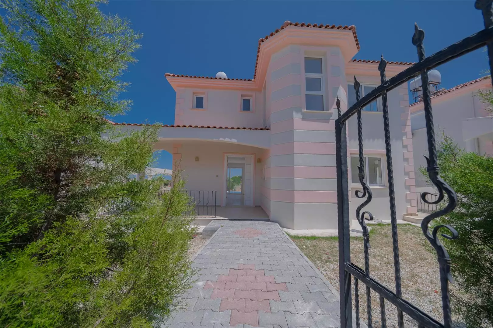 Villa 118m² in Cyprus, Karshiyaka. Priced at 260000£ rent photo-35