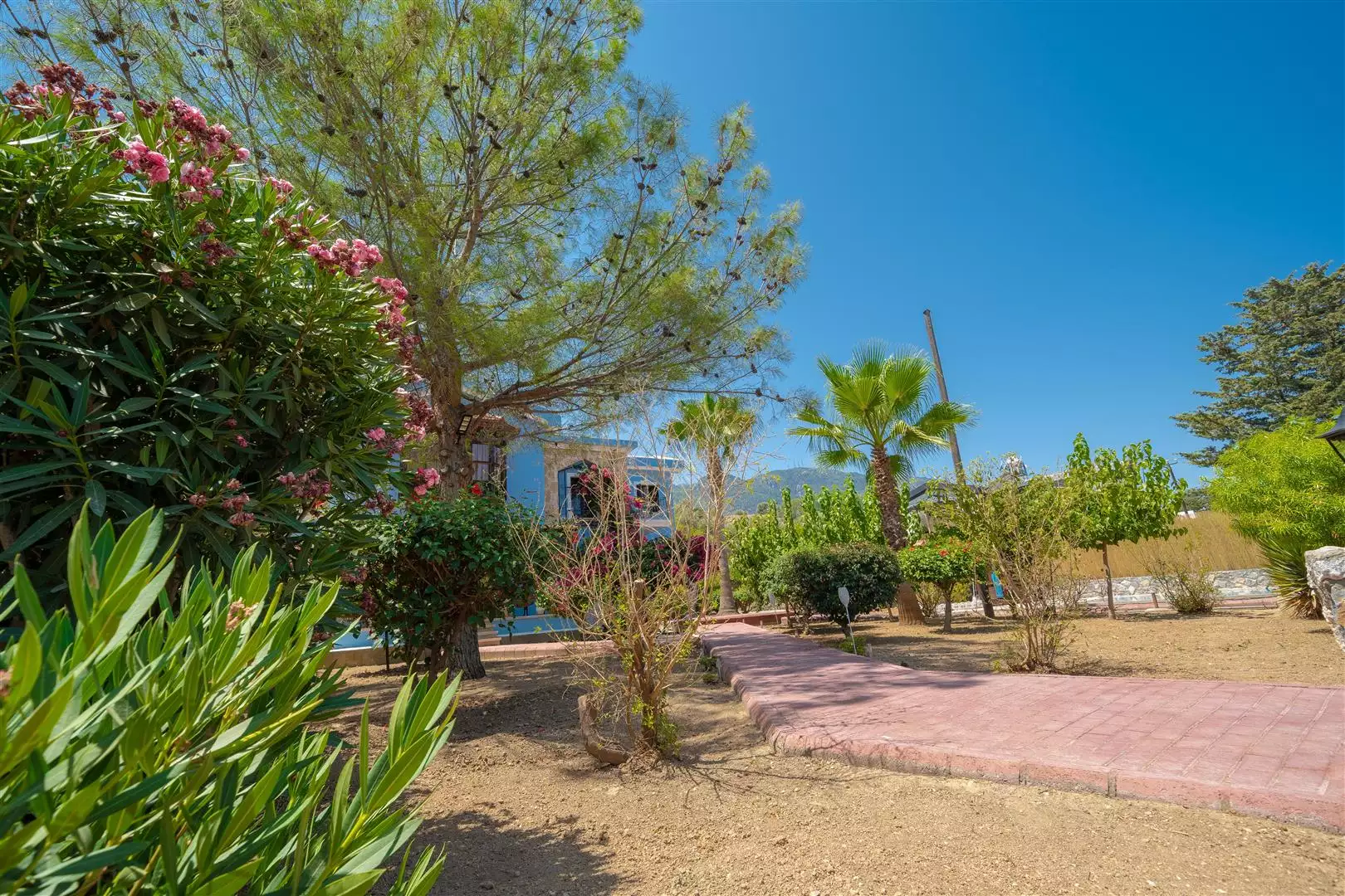 Villa 77m² in Cyprus, Alsanjak. Priced at 375000£ rent photo-53
