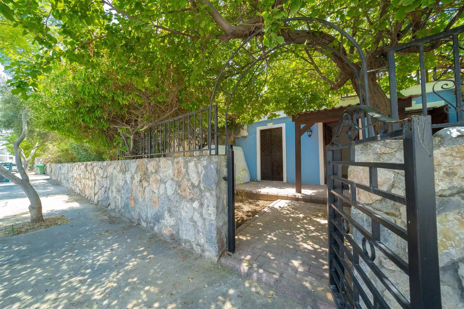 Villa 77m² in Cyprus, Alsanjak. Priced at 375000£ rent photo-65