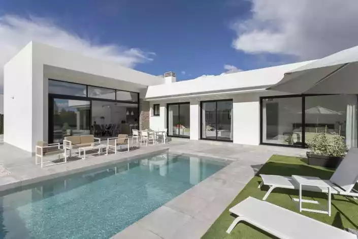 House 83m² in USA, Washington. Priced at 280000€ rent photo-3