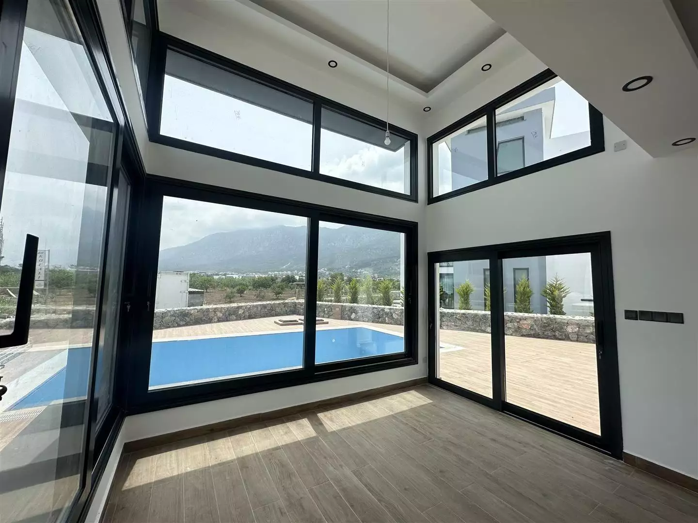 Villa 88m² in Cyprus, Karshiyaka. Priced at 395000£ rent photo-4