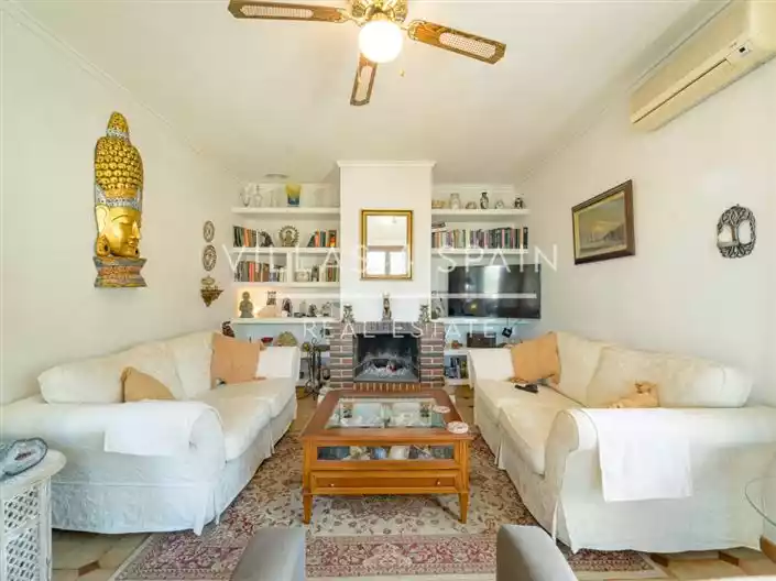 House 162m² in Spain, Orihuela. Priced at 299950€ rent photo-19