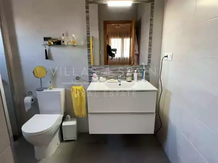 House 162m² in Spain, Orihuela. Priced at 299950€ rent photo-26