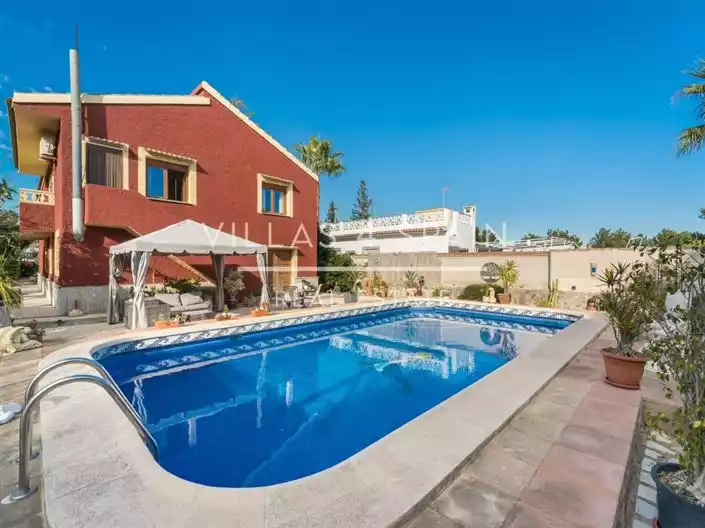 House 162m² in Spain, Orihuela. Priced at 299950€ rent photo-6