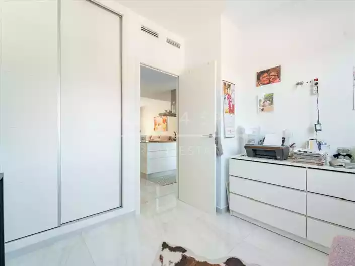Townhouse 202m² in Portugal, Madeira. Priced at 259000€ rent photo-16