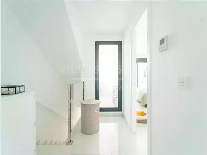 Townhouse 202m² in Portugal, Madeira. Priced at 259000€ rent photo-18