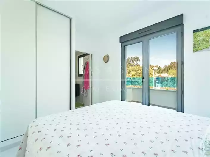 Townhouse 202m² in Portugal, Madeira. Priced at 259000€ rent photo-25