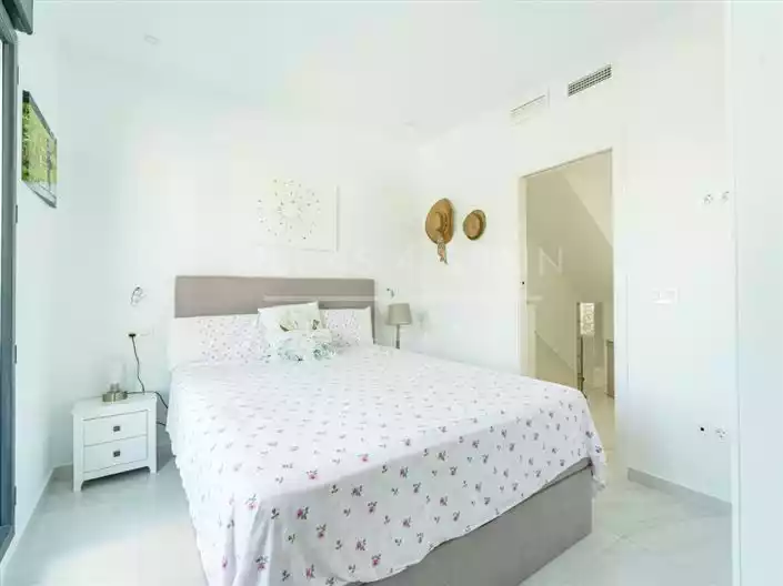 Townhouse 202m² in Portugal, Madeira. Priced at 259000€ rent photo-27