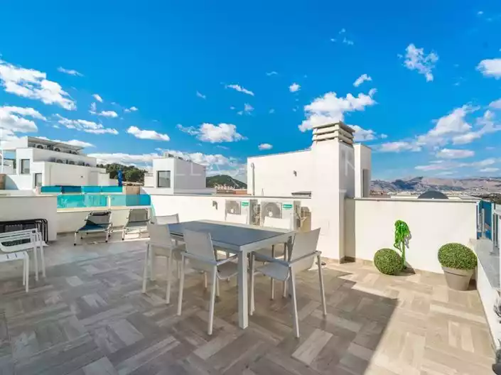 Townhouse 202m² in Portugal, Madeira. Priced at 259000€ rent photo-32