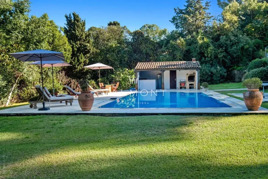 Villa 450m² in Italy, Montignoso. Priced at 8900000€ rent photo-10