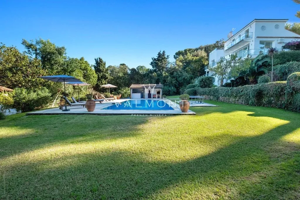 Villa 450m² in Italy, Montignoso. Priced at 8900000€ rent photo-15