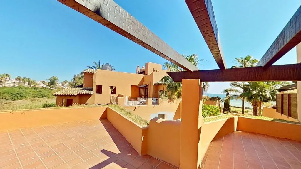 Penthouse 425m² in Spain, Marbella. Priced at 1950000€ rent photo-5