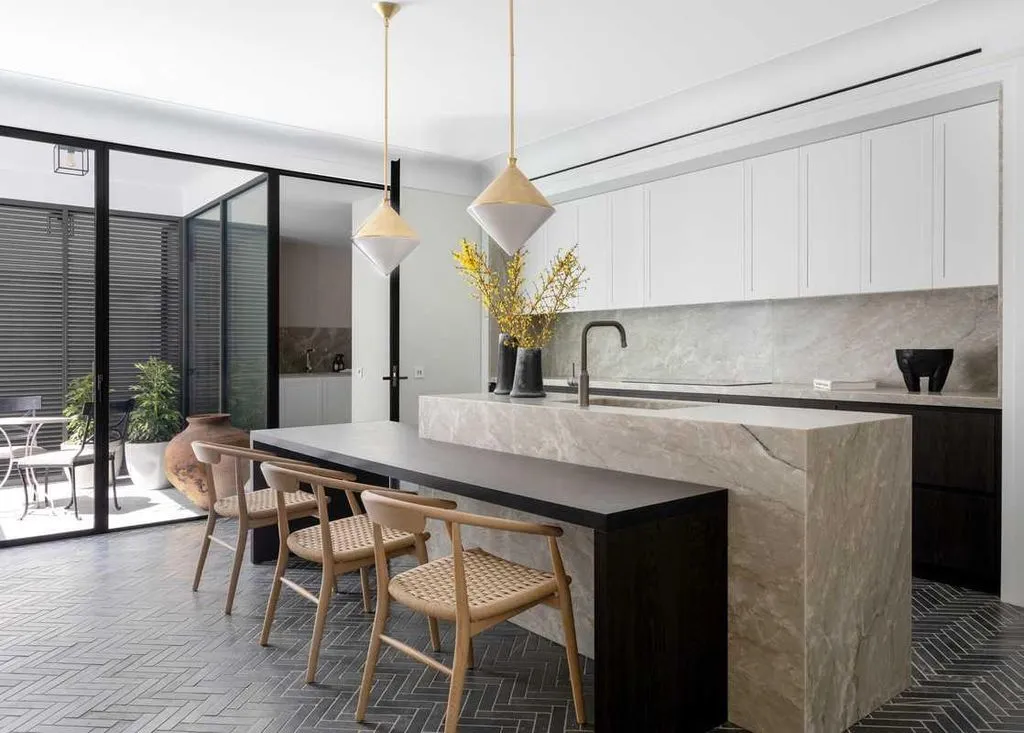 Flat 672m² in Spain, Madrid. Priced at 7300000€ rent photo-4