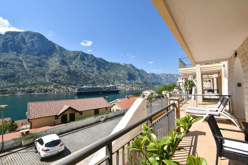 Flat 82m² in Montenegro, Kotor. Priced at 200000€ rent photo-7