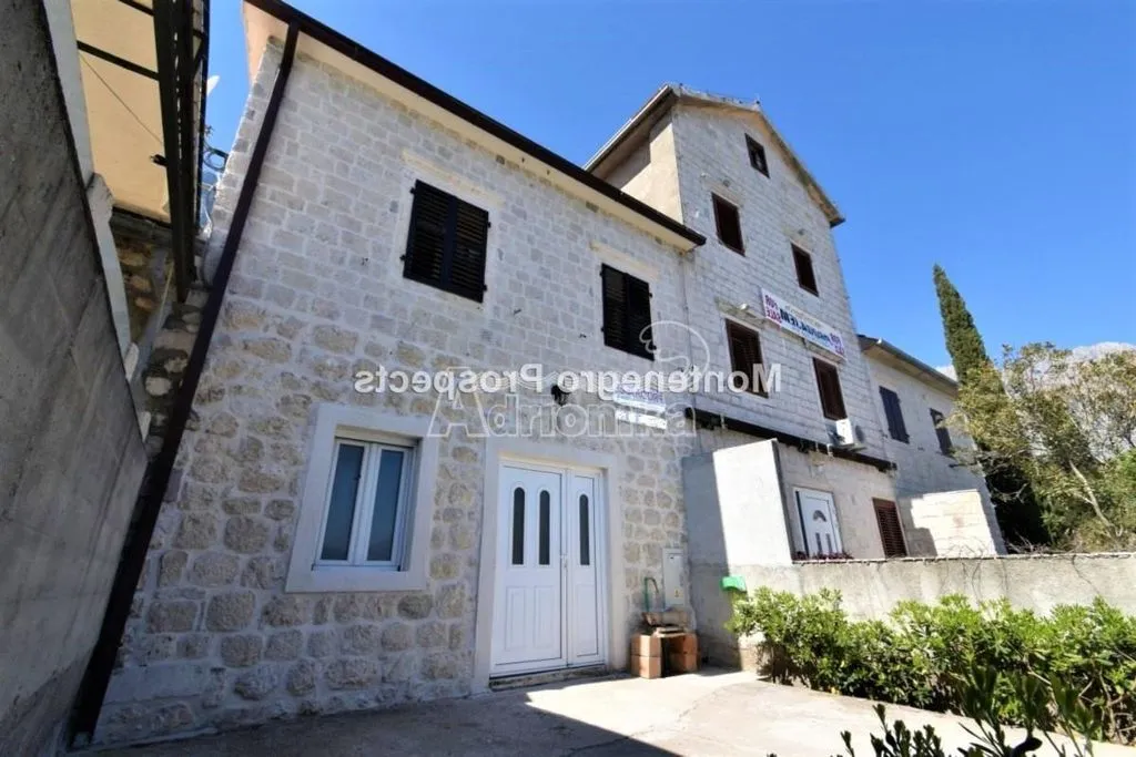 House 129m² in Montenegro, Kotor. Priced at 270000€ rent photo-1