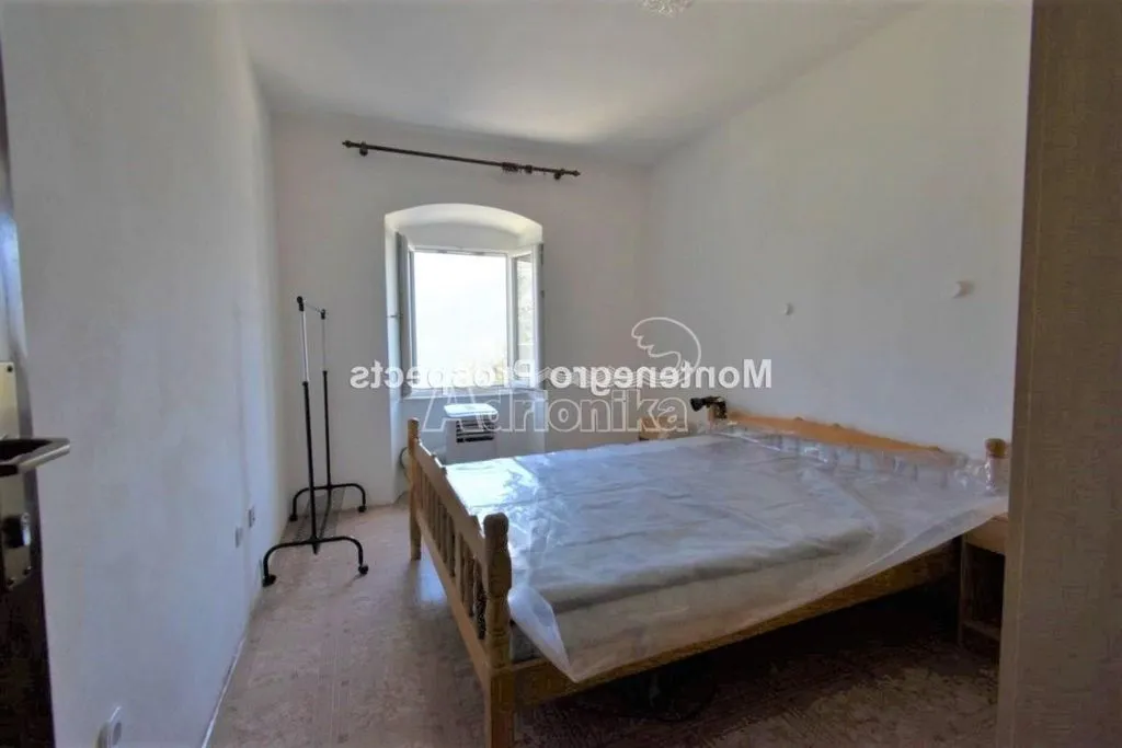 House 129m² in Montenegro, Kotor. Priced at 270000€ rent photo-4