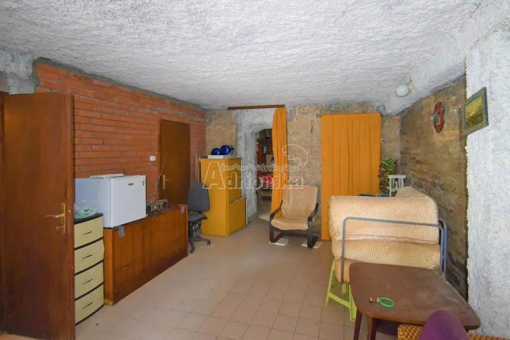 House 120m² in Montenegro, Kotor. Priced at 370000€ rent photo-6