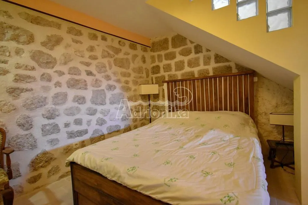 Flat 87m² in Montenegro, Kotor. Priced at 270000€ rent photo-1