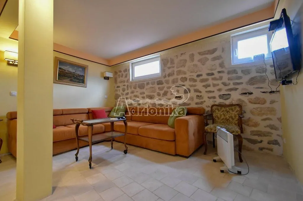 Flat 87m² in Montenegro, Kotor. Priced at 270000€ rent photo-2