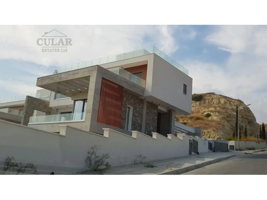 Villa 320m² in Cyprus, Limassol. Priced at 1500000€ rent photo-12
