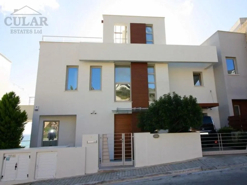 Villa 320m² in Cyprus, Limassol. Priced at 1500000€ rent photo-16