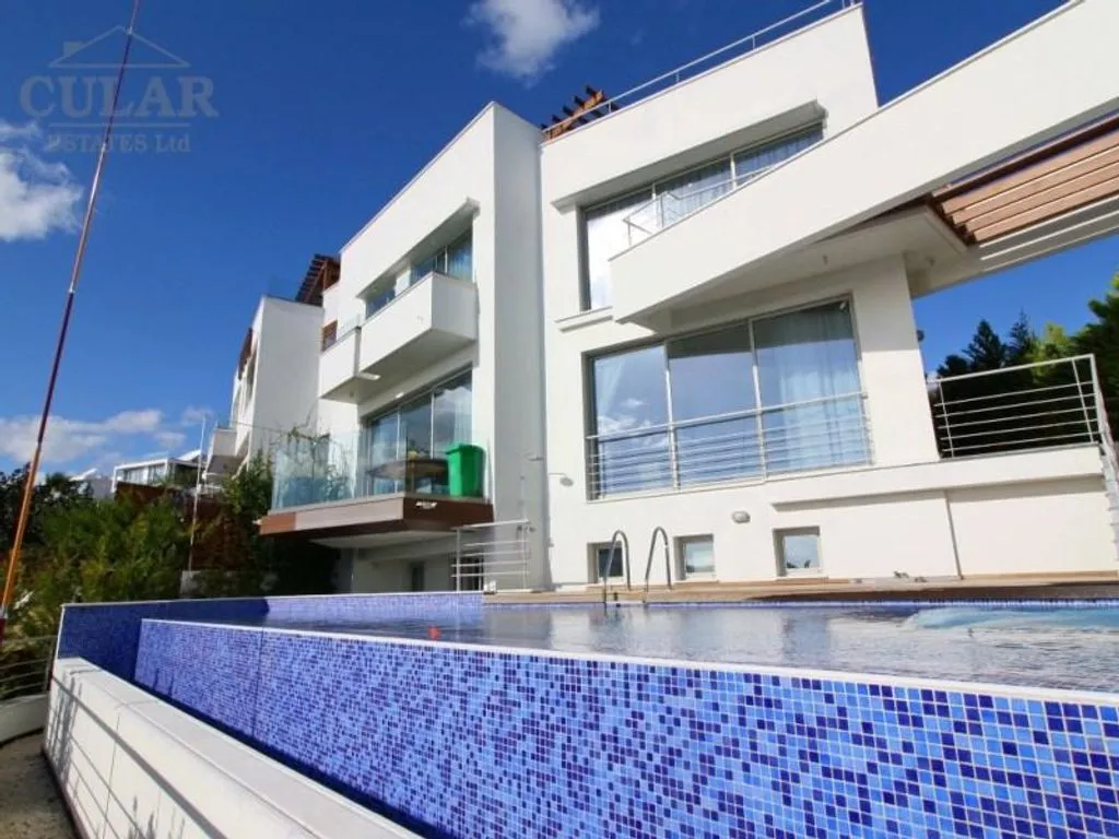 Villa 320m² in Cyprus, Limassol. Priced at 1500000€ rent photo-22