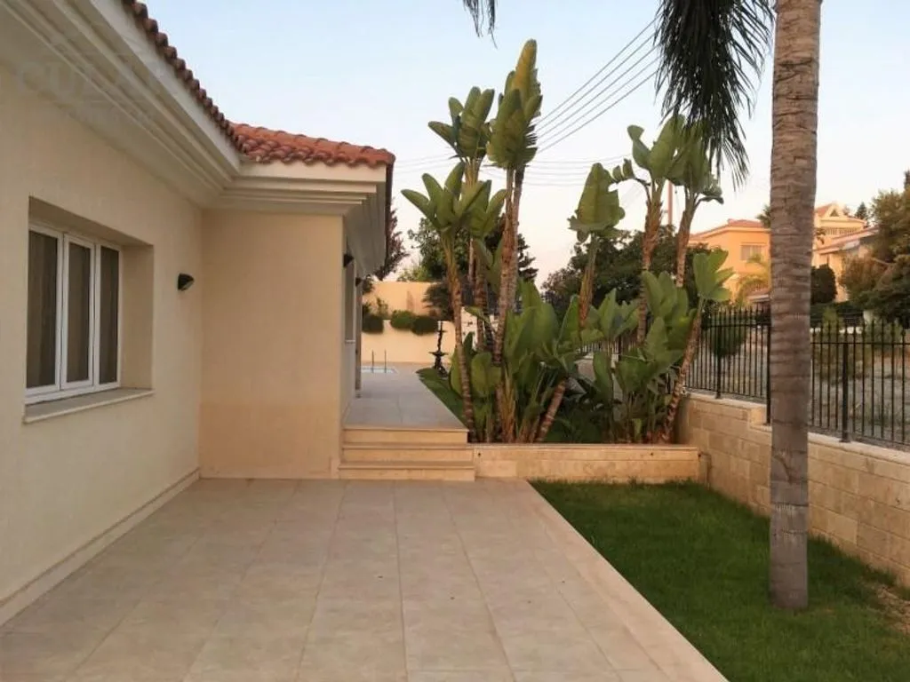 Villa 320m² in Cyprus, Limassol. Priced at 1500000€ rent photo-34